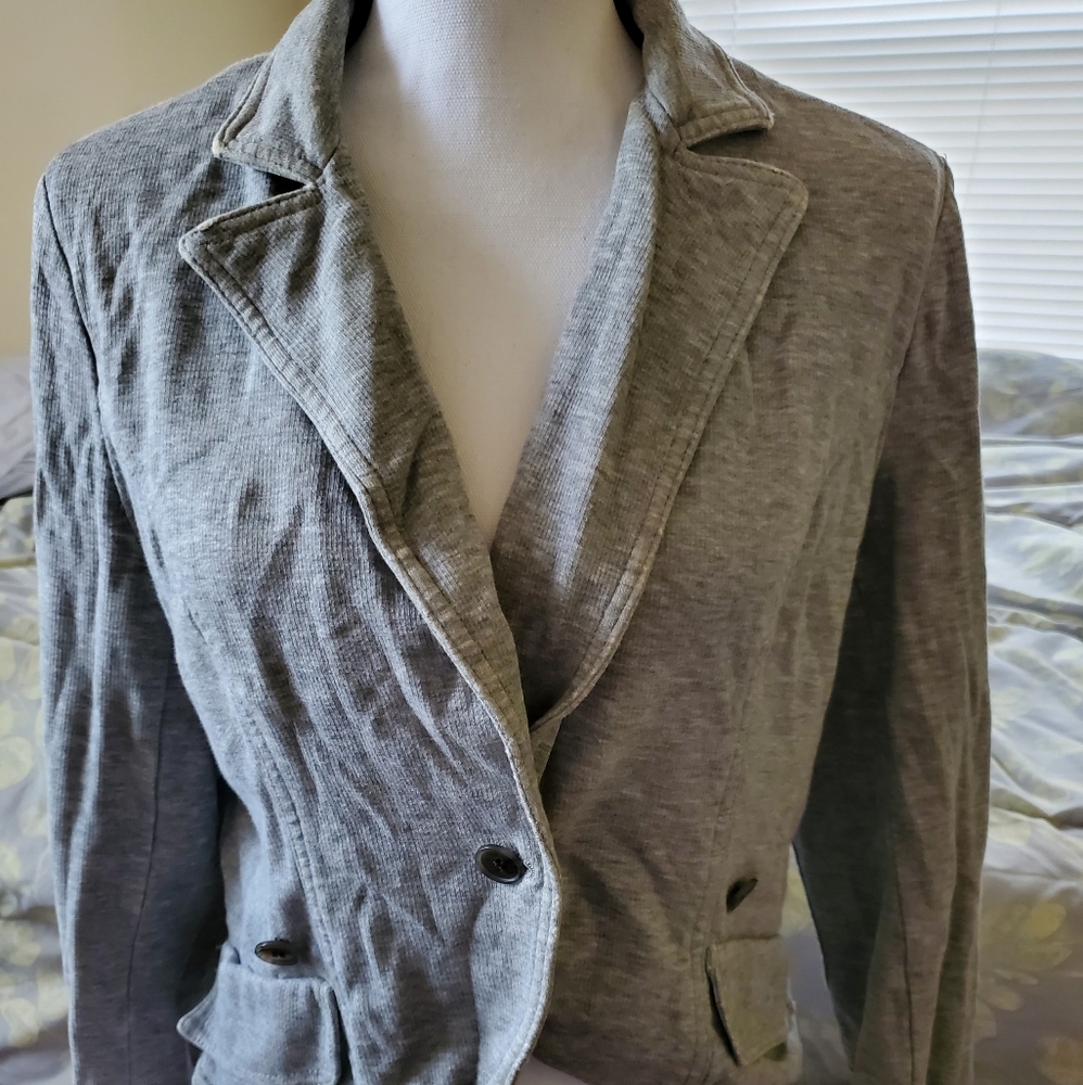 Button front jacket - Picture 2 of 2